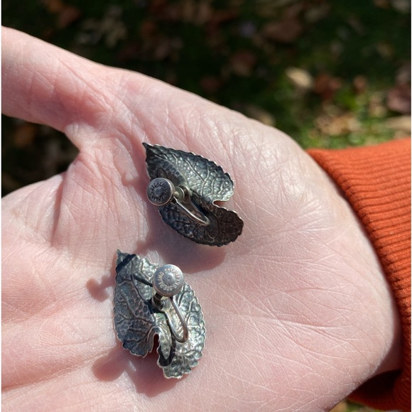 Sterling Leaf Screwback Earrings - Picture 6 of 7